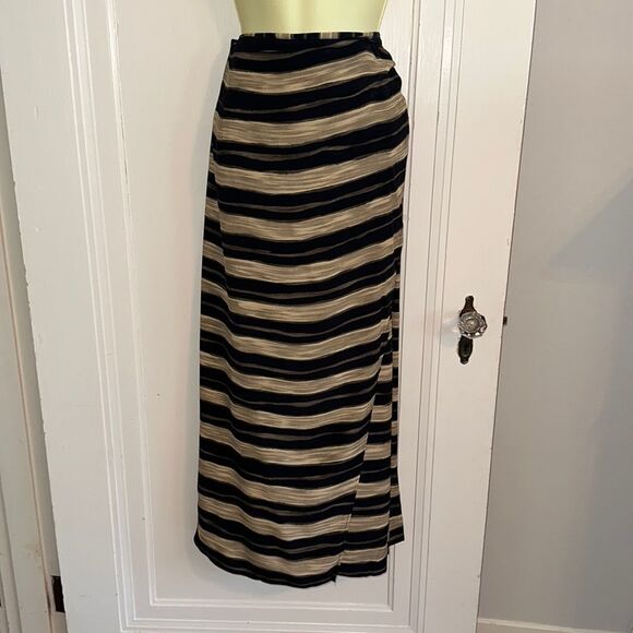 Vtg 90s Jones New York black, cream & gray horizontal striped wrap look skirt - Picture 1 of 8